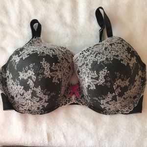 Victoria’s Secret bra 36DDD